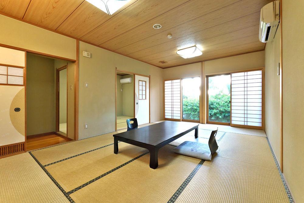 Yuraku Hotel Awara Extérieur photo